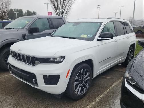 2022 Jeep Grand Cherokee Overland