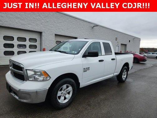 2024 RAM 1500 Classic SLT