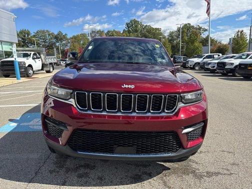 2025 Jeep Grand Cherokee Laredo X