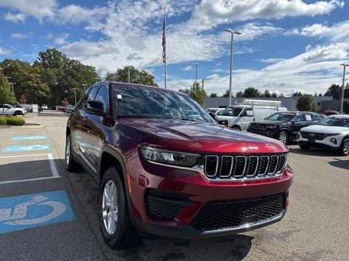 2025 Jeep Grand Cherokee Laredo X