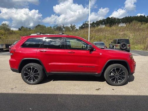 2020 Jeep Grand Cherokee Trailhawk