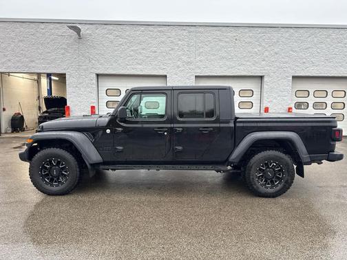 2020 Jeep Gladiator Sport