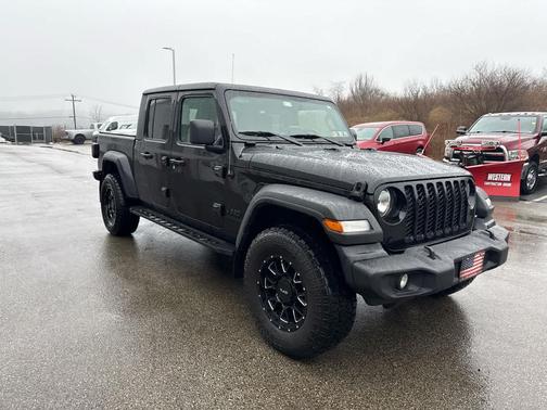 2020 Jeep Gladiator Sport