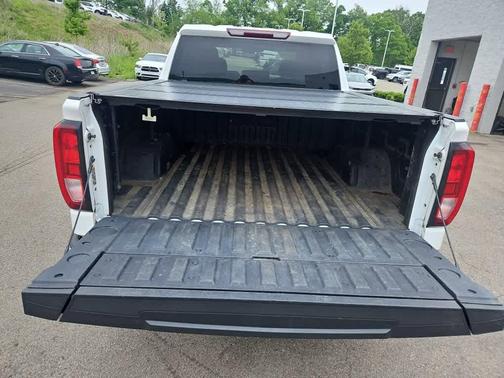 Summit White 2022 GMC Sierra 1500 Limited Elevation