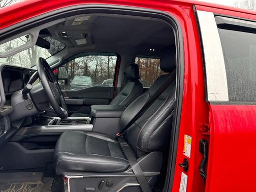 2023 Ford F-350 Lariat Super Duty