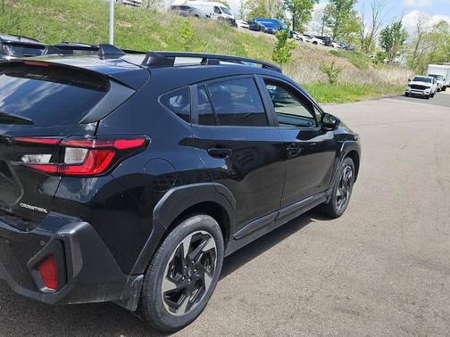 Crystal Black Silica 2024 Subaru Crosstrek Limited