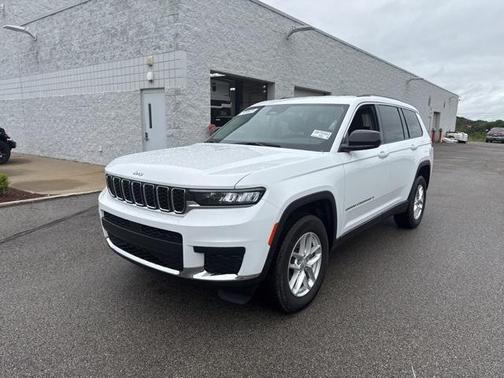 2022 Jeep Grand Cherokee L Laredo