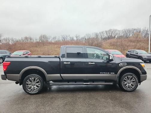 2019 Nissan Titan XD Platinum Reserve