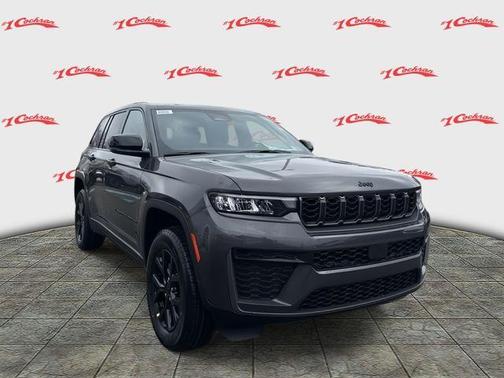 2026 Jeep Grand Cherokee Laredo