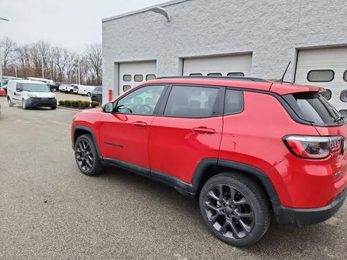 2021 Jeep Compass 80th Special Edition