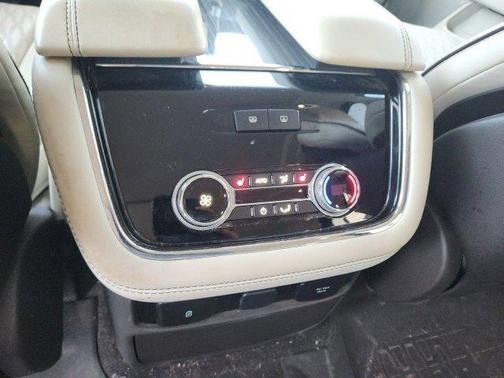 2018 Lincoln Navigator Black Label