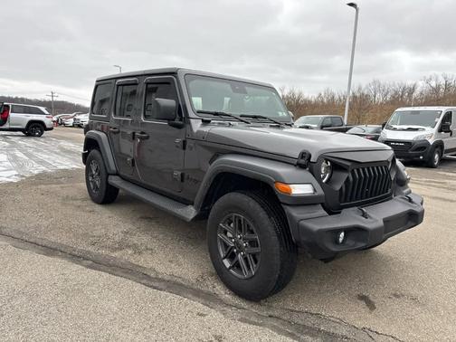 2024 Jeep Wrangler Sport