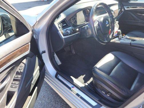 2013 BMW 528 i xDrive