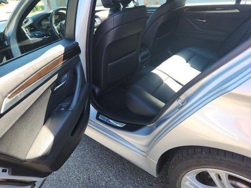 2013 BMW 528 i xDrive