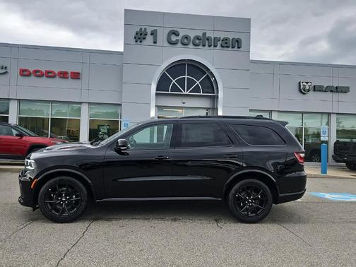 DB Black Clearcoat 2026 Dodge Durango GT Premium HEMI V8