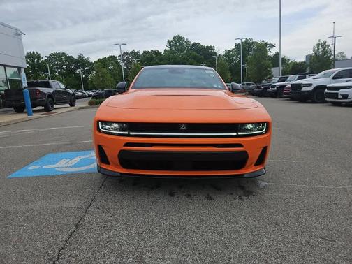 PEEL OUT 2026 Dodge Charger Scat Pack
