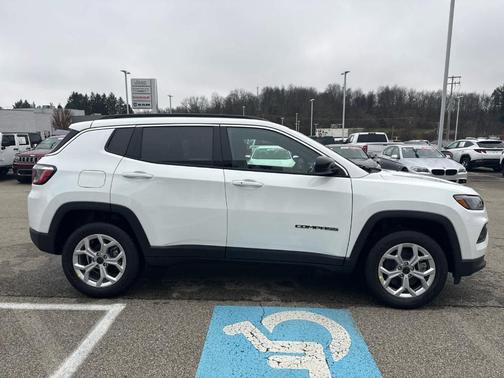 2026 Jeep Compass Latitude