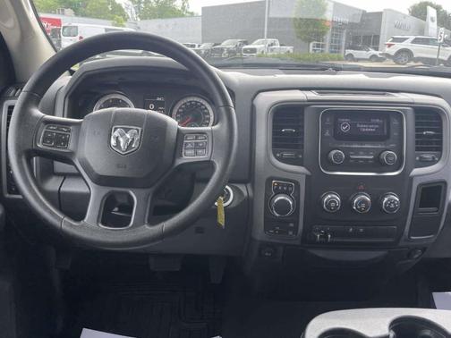 Bright White Clearcoat 2016 RAM 1500 Tradesman/Express
