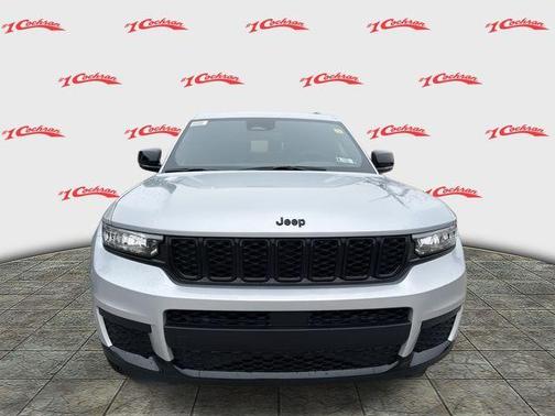 Silver Zynith 2025 Jeep Grand Cherokee L Laredo