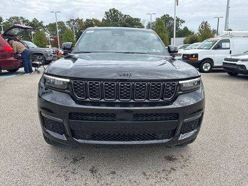 2025 Jeep Grand Cherokee L Summit