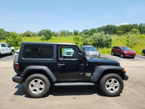 2019 Jeep Wrangler Sport