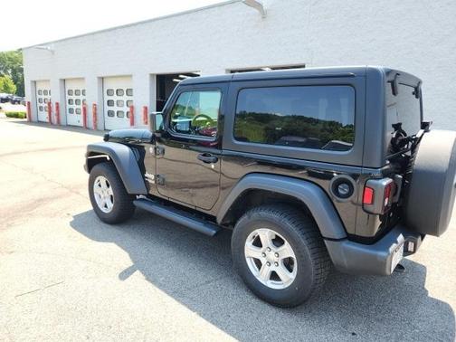 2019 Jeep Wrangler Sport