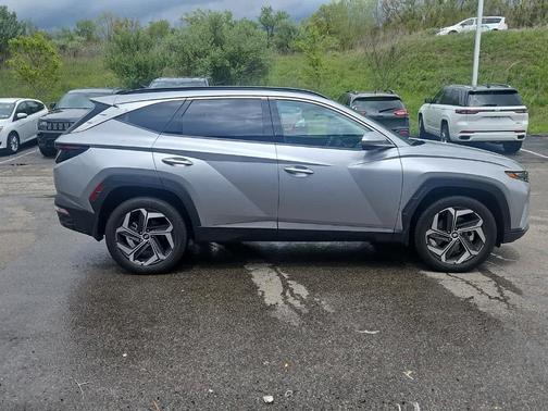 Shimmering Silver 2023 Hyundai TUCSON Limited