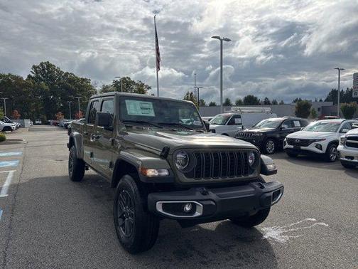 2025 Jeep Gladiator Sport