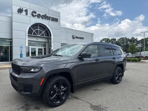 2025 Jeep Grand Cherokee L Laredo
