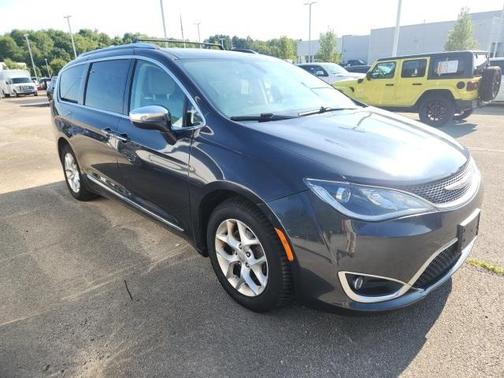 2020 Chrysler Pacifica Limited