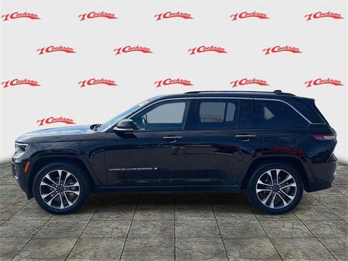 2022 Jeep Grand Cherokee Overland