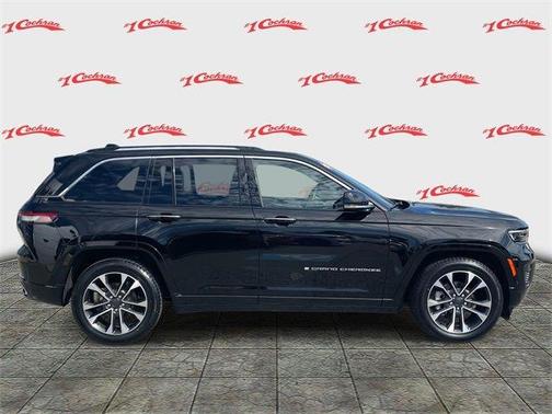 2022 Jeep Grand Cherokee Overland