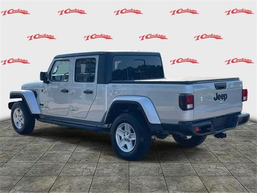 2022 Jeep Gladiator Sport