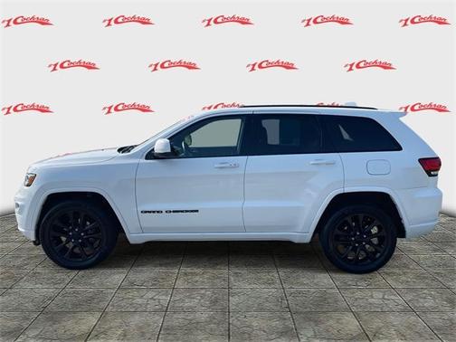 2017 Jeep Grand Cherokee Altitude