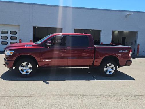 Delmonico Red Pearlcoat 2019 RAM 1500 Big Horn