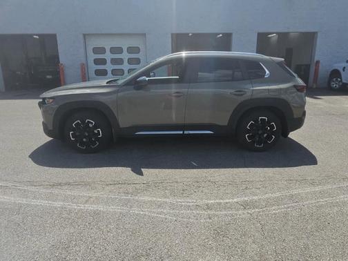 Zircon Sand Metallic 2024 Mazda CX-50 2.5 Turbo Meridian Edition