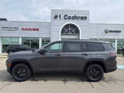 2025 Jeep Grand Cherokee L Laredo