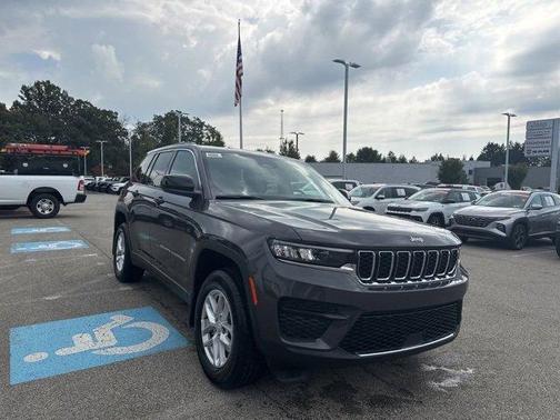 2025 Jeep Grand Cherokee Laredo X