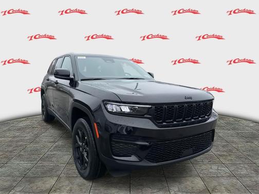 2025 Jeep Grand Cherokee Laredo