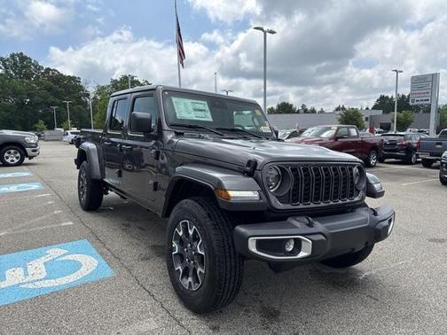 2025 Jeep Gladiator Sport