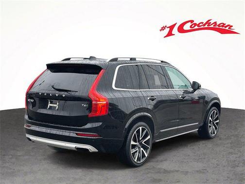 2018 Volvo XC90 T6 Momentum