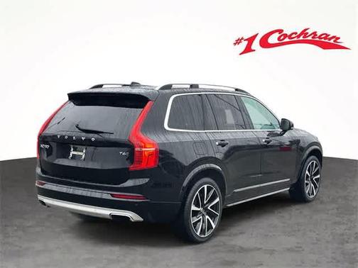 2018 Volvo XC90 T6 Momentum
