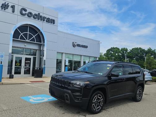 Diamond Black 2026 Jeep Cherokee LAREDO/LIMITED