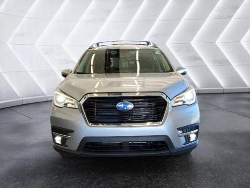 Ice Silver Metallic 2022 Subaru Ascent Touring 7-Passenger