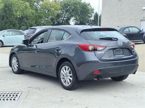 2016 Mazda Mazda3 i Sport