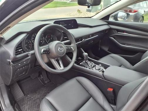 2025 Mazda Mazda3 FWD w/Preferred Package