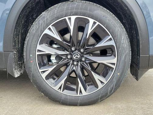 2026 Mazda CX-90 Premium Plus