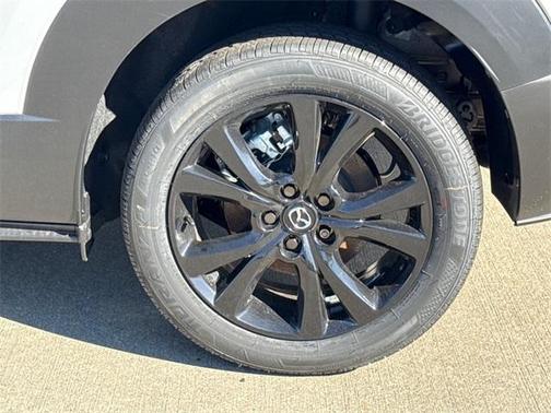 2025 Mazda CX-30 Select