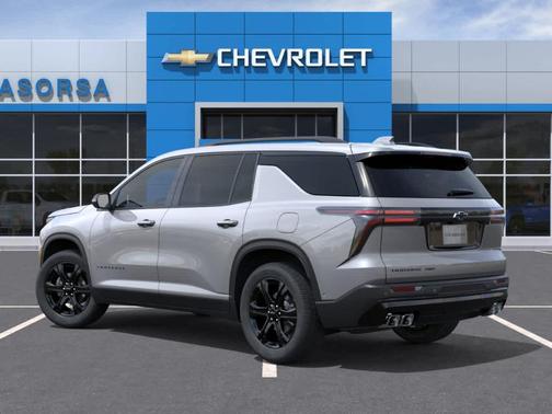 Sterling Gray Metallic 2027 Chevrolet Traverse LT