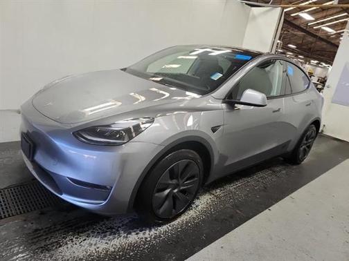 2024 Tesla Model Y Long Range Dual Motor All-Wheel Drive